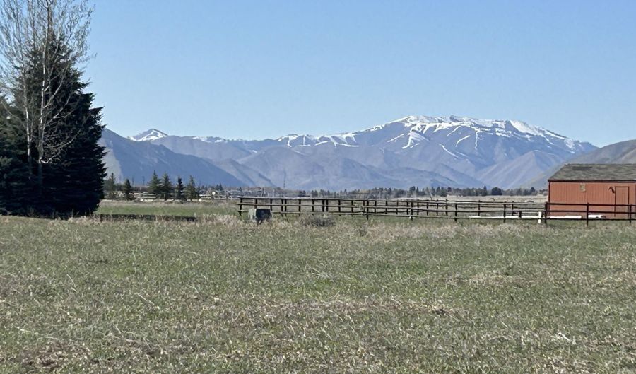 11 Gibson Ln, Bellevue, ID 83313 - 0 Beds, 0 Bath