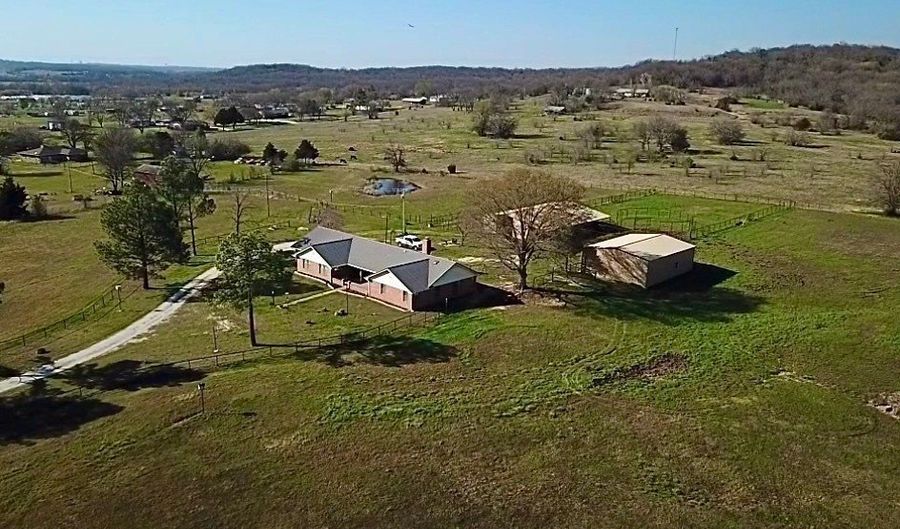 19090 County Road 3 Dr, Ada, OK 74820 - 3 Beds, 3 Bath