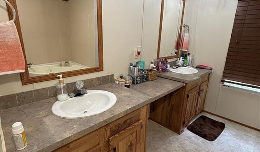 4701 Quiet Acres Rd, Blanchard, LA 71107 - 4 Beds, 2 Bath