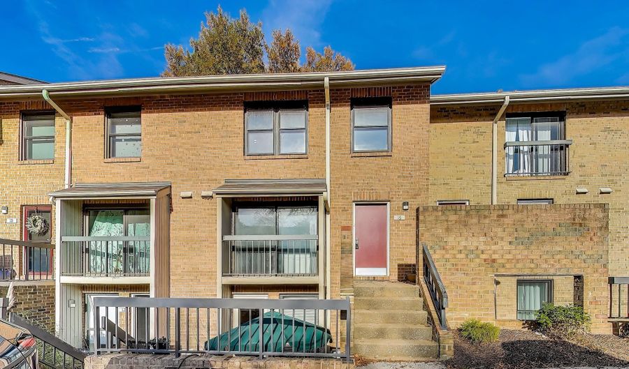 16 DUDLEY Ct 7, Bethesda, MD 20814 - 3 Beds, 3 Bath