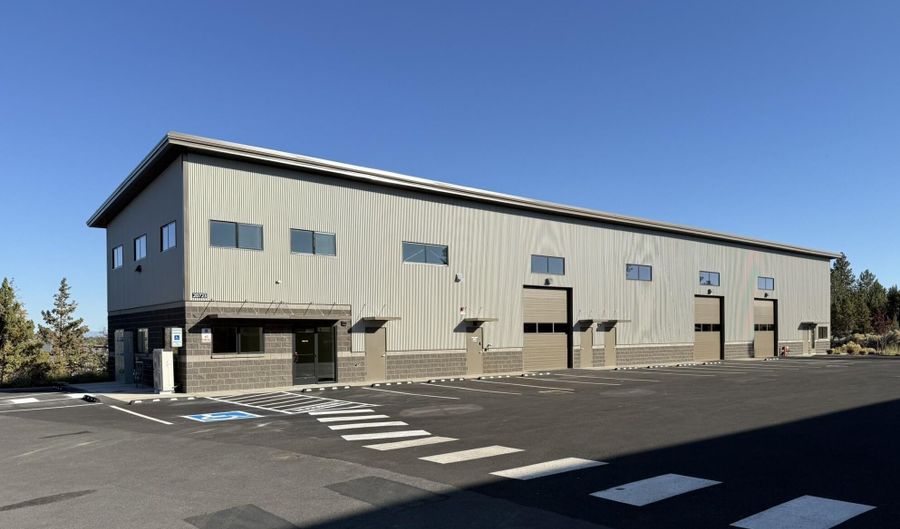 20723 Brinson Blvd 110, Bend, OR 97701 - 0 Beds, 0 Bath