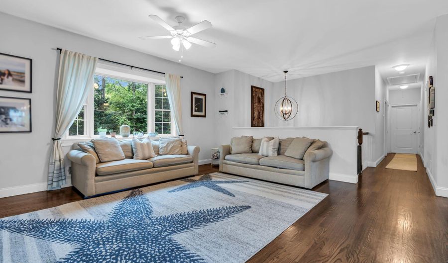 127 Oakland Ave, Atlantic Highlands, NJ 07716 - 4 Beds, 3 Bath
