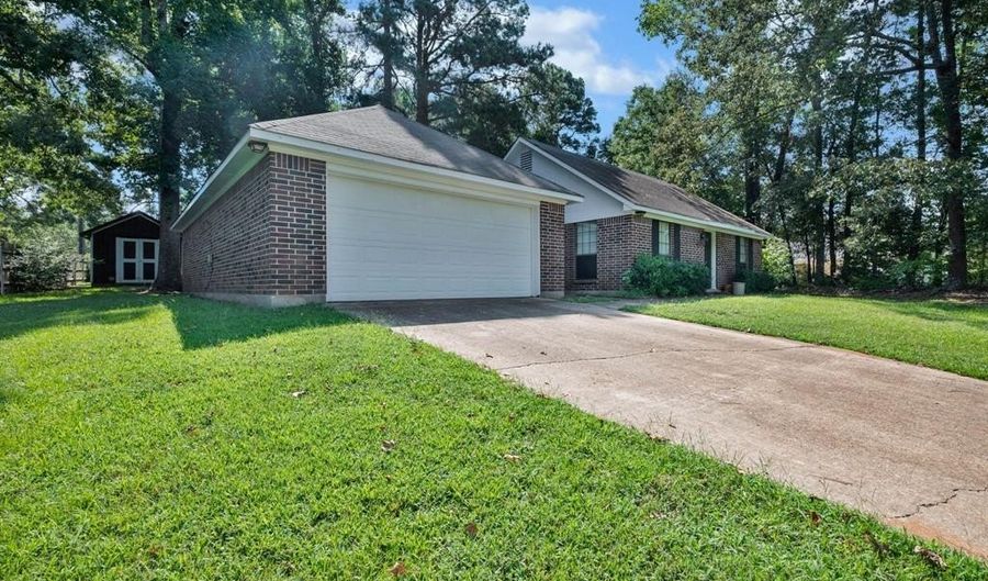 4219 McMichael Ave, Shreveport, LA 71119 - 3 Beds, 2 Bath