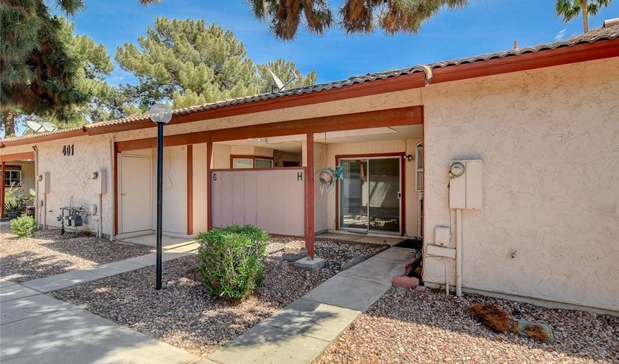 401 N Lamb Blvd H, Las Vegas, NV 89110 - 2 Beds, 2 Bath