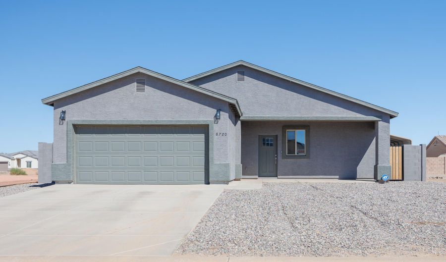 8720 W SWANSEA Dr, Arizona City, AZ 85123 - 3 Beds, 2 Bath