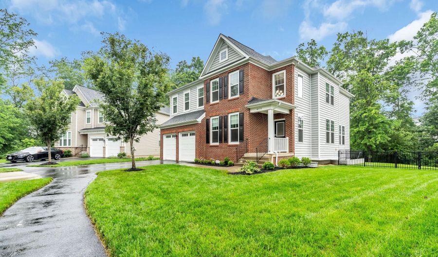 40578 SCULPIN Ct, Aldie, VA 20105 - 7 Beds, 5 Bath
