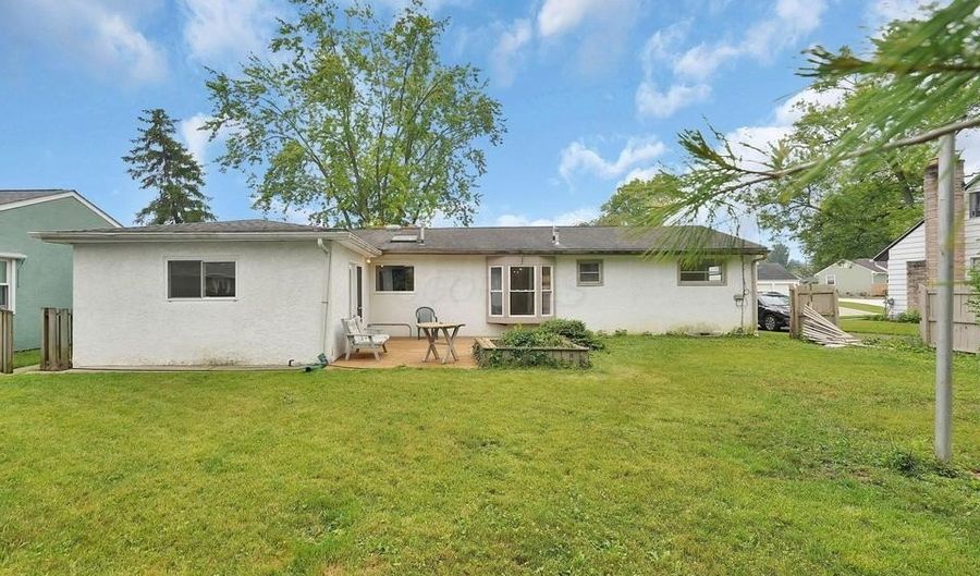 760 Drummond Ct, Columbus, OH 43214 - 3 Beds, 2 Bath