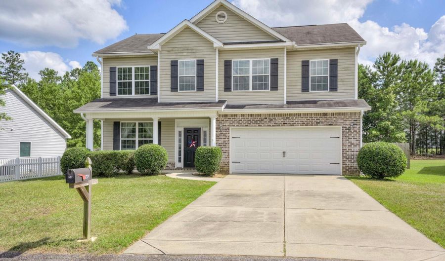 537 Brewer Dr, Aiken, SC 29803 - 4 Beds, 3 Bath