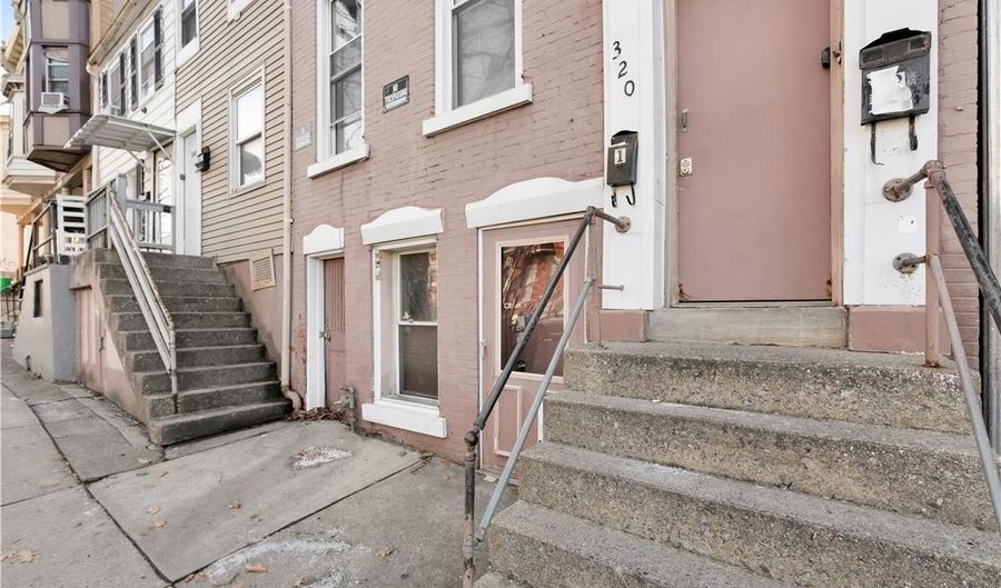 318 N 7th St 318, Allentown, PA 18102 - 5 Beds, 3 Bath