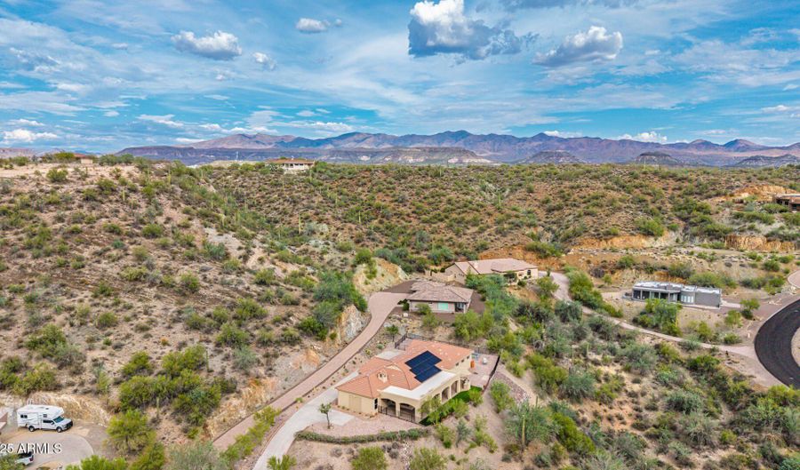 18685 E AGUA Vis, Black Canyon City, AZ 85324 - 3 Beds, 3 Bath