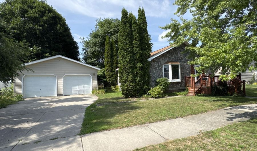 314 W Lincoln St, Alpena, MI 49707 - 2 Beds, 1 Bath