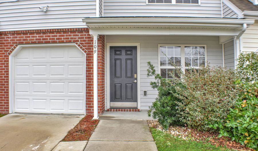 109 Bella Way, Beaufort, SC 29906 - 3 Beds, 2 Bath