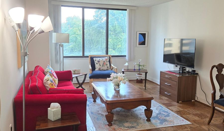5225 POOKS HILL Rd 703N, Bethesda, MD 20814 - 1 Beds, 1 Bath