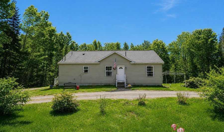 461 Four Mile Square Rd, Anson, ME 04911 - 3 Beds, 2 Bath