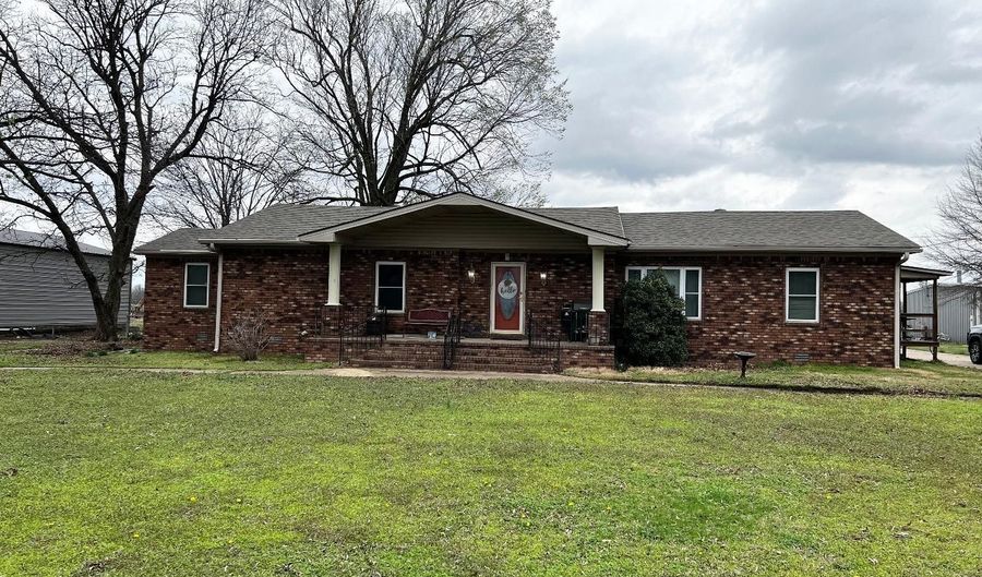 724 E County Road 30, Gosnell, AR 72315 - 3 Beds, 2 Bath
