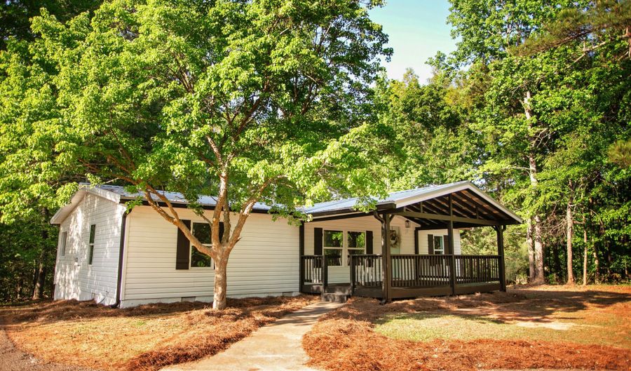 216 Howard, Barnesville, GA 30204 - 3 Beds, 2 Bath