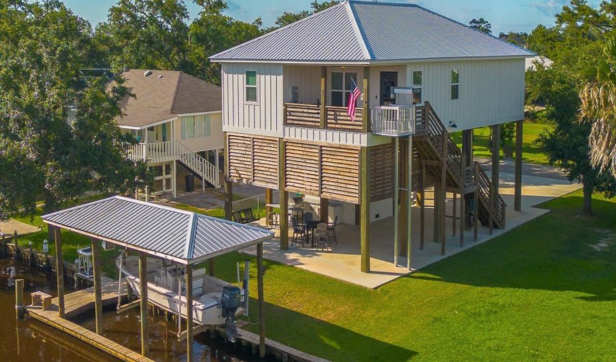 4059 Robin St, Bay St. Louis, MS 39520 - 4 Beds, 2 Bath