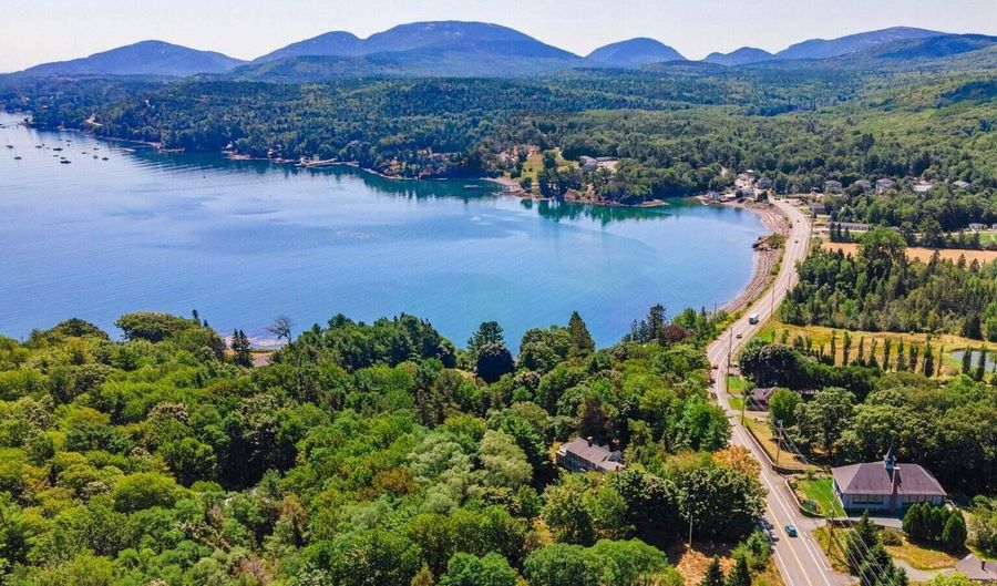 2 Lookout Point Rd, Bar Harbor, ME 04609 - 7 Beds, 0 Bath