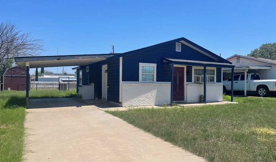 411 SW 8th St, Andrews, TX 79714 - 2 Beds, 1 Bath
