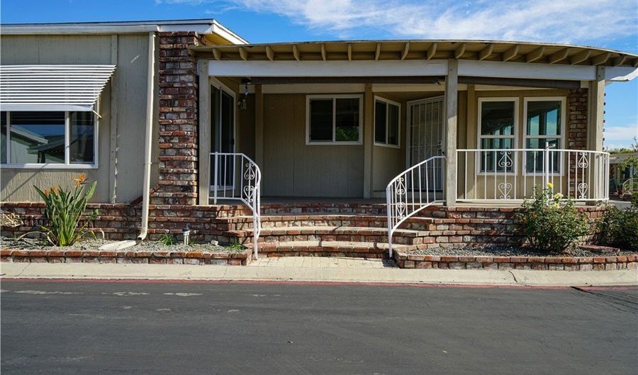 1919 W Coronet Ave 190, Anaheim, CA 92801 - 2 Beds, 2 Bath