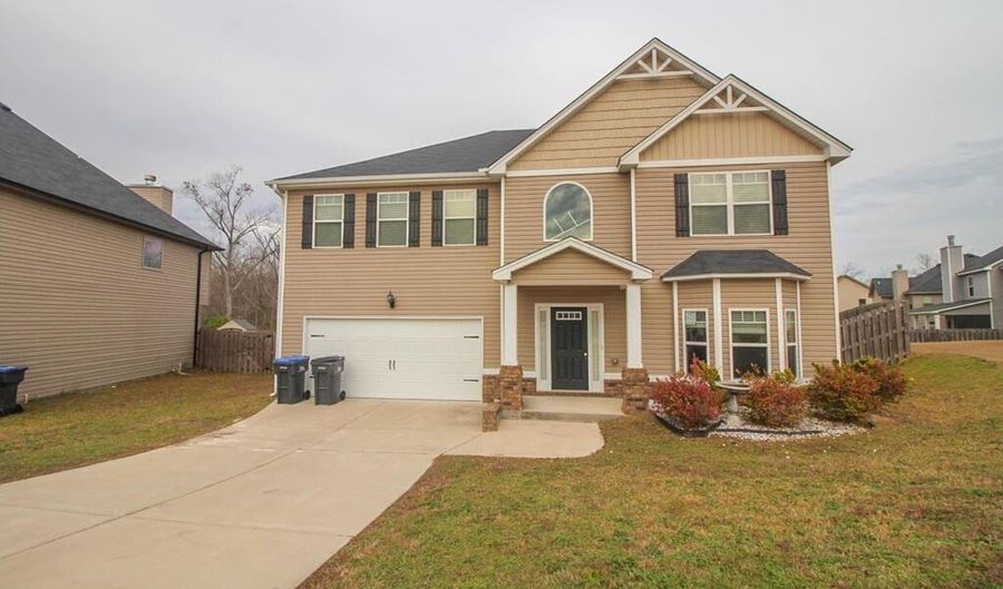 2733 Huntcliffe Dr, Augusta, GA 30909 - 4 Beds, 3 Bath