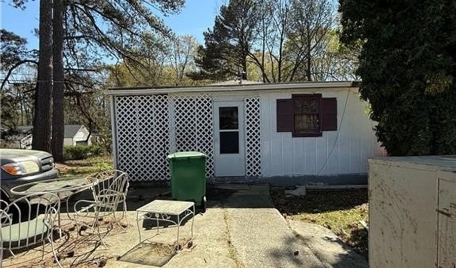 1960 Clark Dr, Tucker, GA 30084 - 2 Beds, 1 Bath
