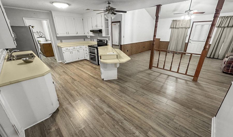 1560 NE Bens Trl, Brookhaven, MS 39601 - 3 Beds, 2 Bath