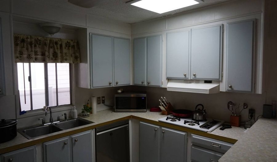 6550 Ponto Dr 5, Carlsbad, CA 92011 - 2 Beds, 2 Bath