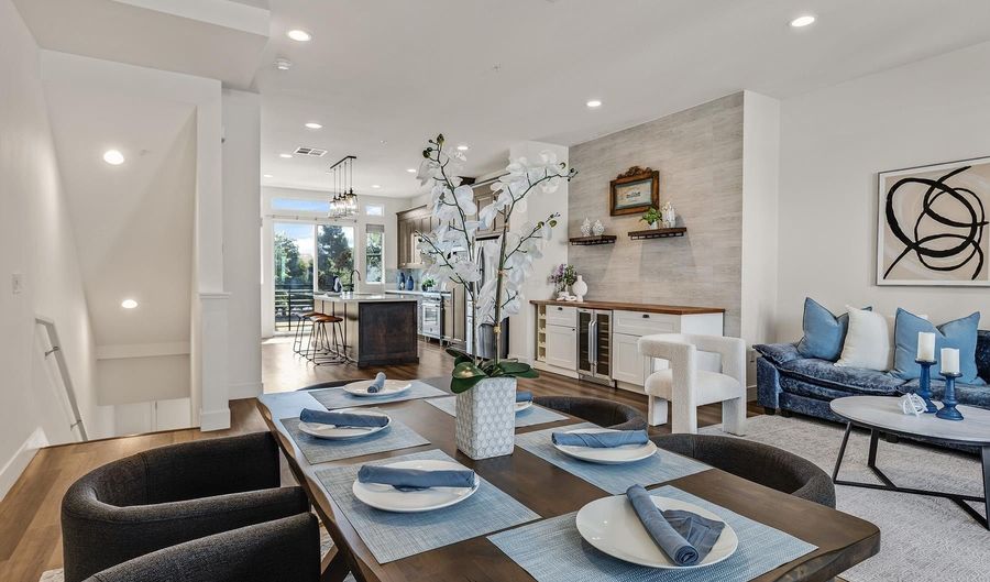 2133 Main St 102, Alameda, CA 94501 - 3 Beds, 2 Bath