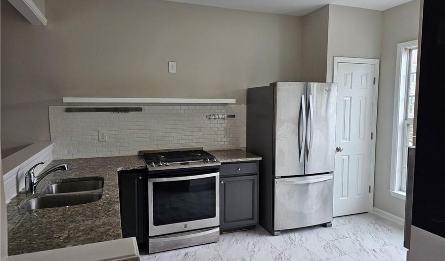 1021 Thornborough Dr, Alpharetta, GA 30004 - 4 Beds, 3 Bath
