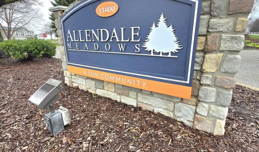 11550 Boyne Blvd, Allendale, MI 49401 - 3 Beds, 2 Bath
