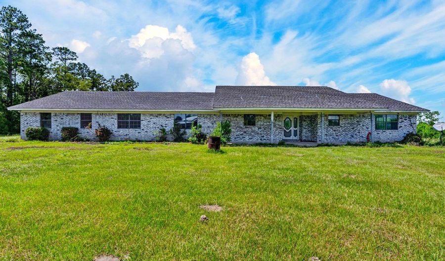 506 Coy Due Rd, Apple Springs, TX 75926 - 5 Beds, 3 Bath