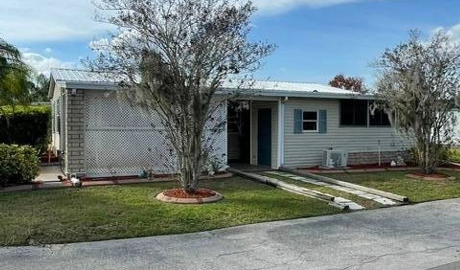 80 E Hampton Dr, Auburndale, FL 33823 - 2 Beds, 2 Bath