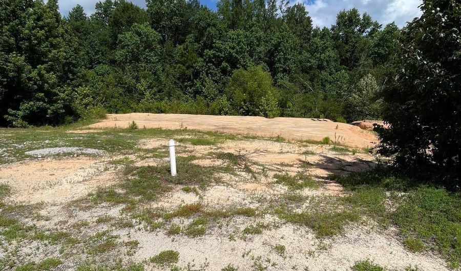 51 Edinburgh Castle Ln, Camden, SC 29020 - 0 Beds, 0 Bath