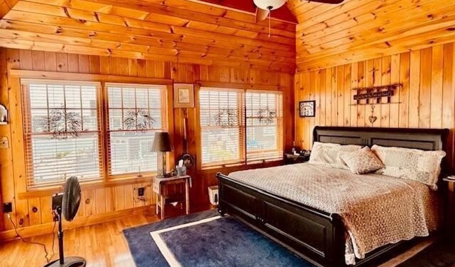 252 BUTLER Blvd, Bayville, NJ 08721 - 2 Beds, 2 Bath