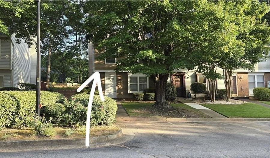 6414 Wedgewood Trce, Tucker, GA 30084 - 2 Beds, 2 Bath