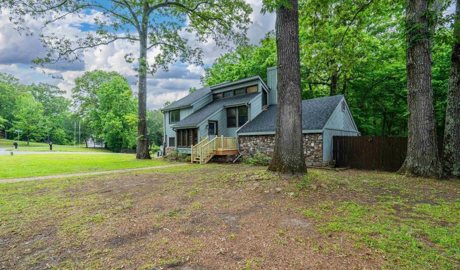 1018 N 26TH St, Arkadelphia, AR 71923 - 3 Beds, 3 Bath