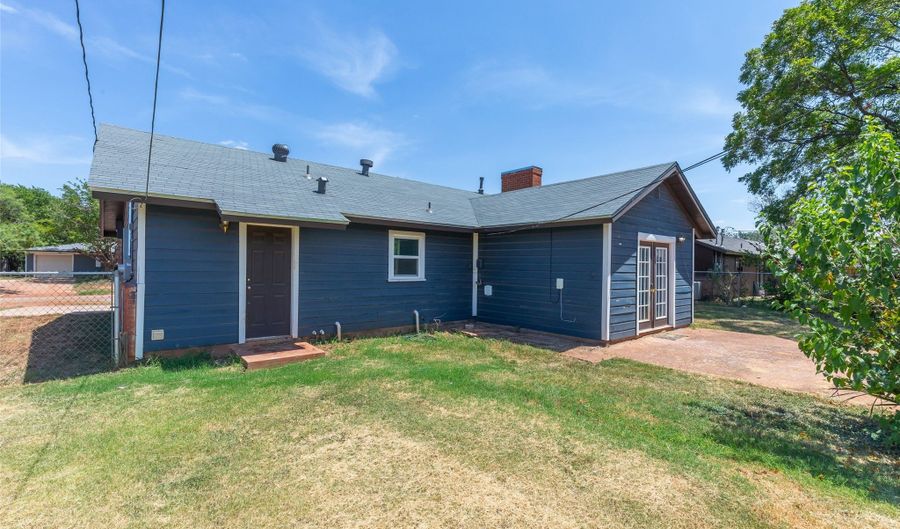 2152 Westview Dr, Abilene, TX 79603 - 3 Beds, 2 Bath