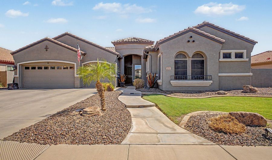 2791 E Buena Vista Dr 2791 E, Chandler, AZ 85249 - 4 Beds, 3 Bath