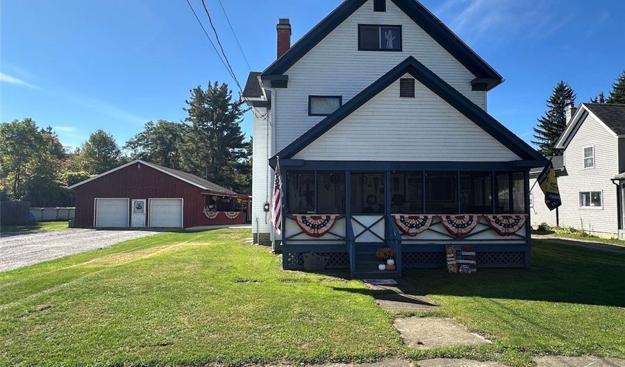 31 Brooklyn St, Angelica, NY 14709 - 3 Beds, 2 Bath