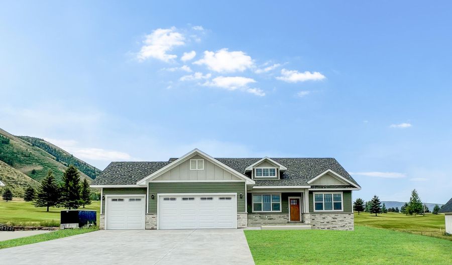 127 E PAPWORTH, Afton, WY 83110 - 4 Beds, 2 Bath