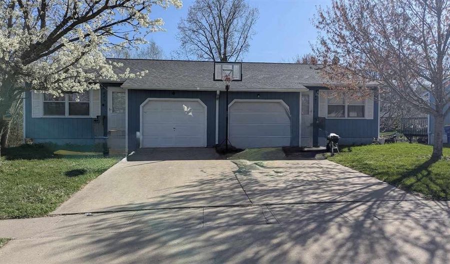 445 447 Heritage Pl, North Liberty, IA 52317 - 0 Beds, 0 Bath