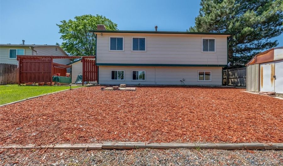 18083 E Atlantic Dr, Aurora, CO 80013 - 4 Beds, 3 Bath