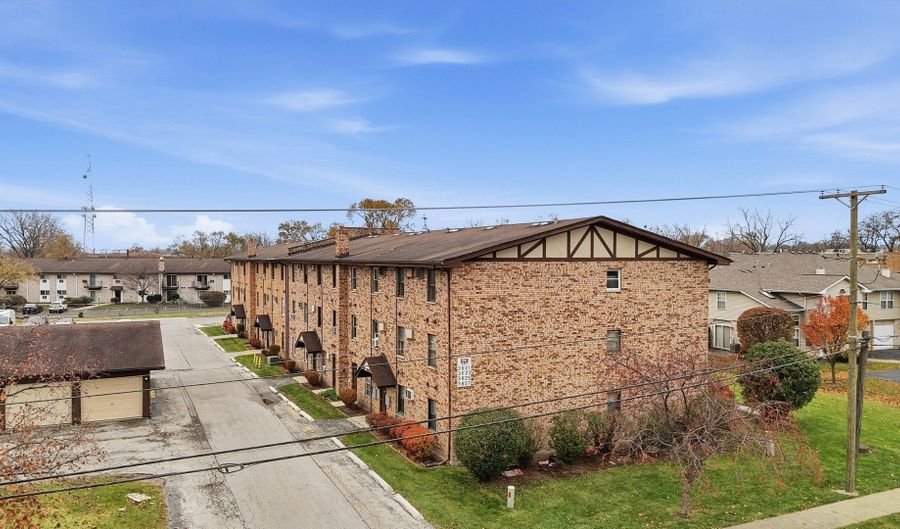 3821 W 123rd St 301, Alsip, IL 60803 - 2 Beds, 1 Bath