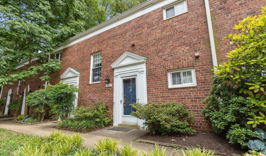 3498 MARTHA CUSTIS Dr 317, Alexandria, VA 22302 - 1 Beds, 1 Bath