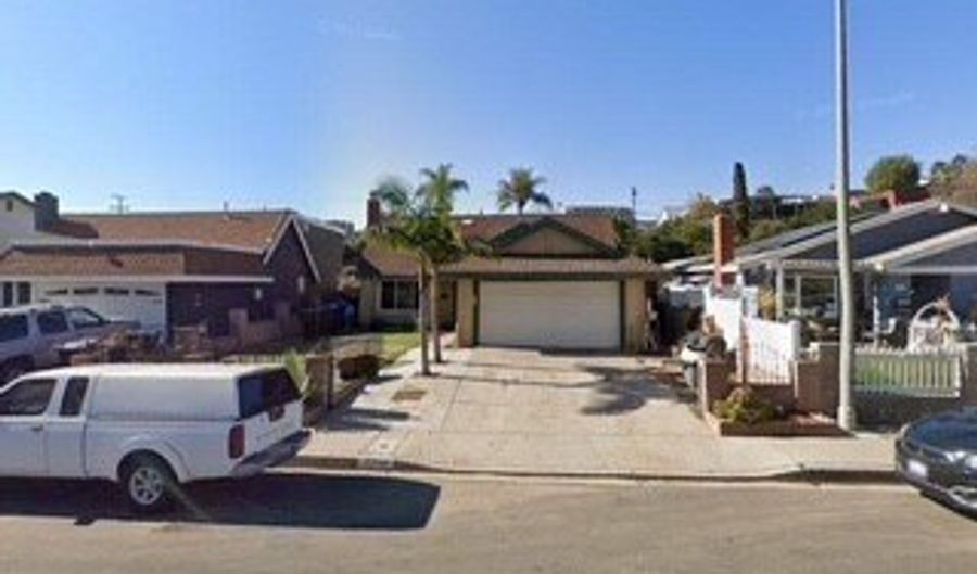 2730 Dusk Dr, San Diego, CA 92139 - 4 Beds, 2 Bath