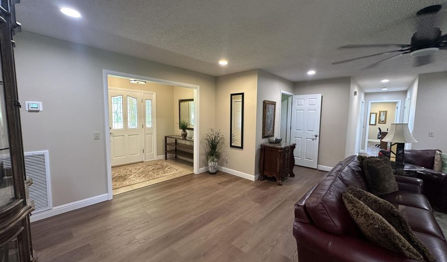 1895 Fry Gap Rd, Arab, AL 35016 - 4 Beds, 4 Bath