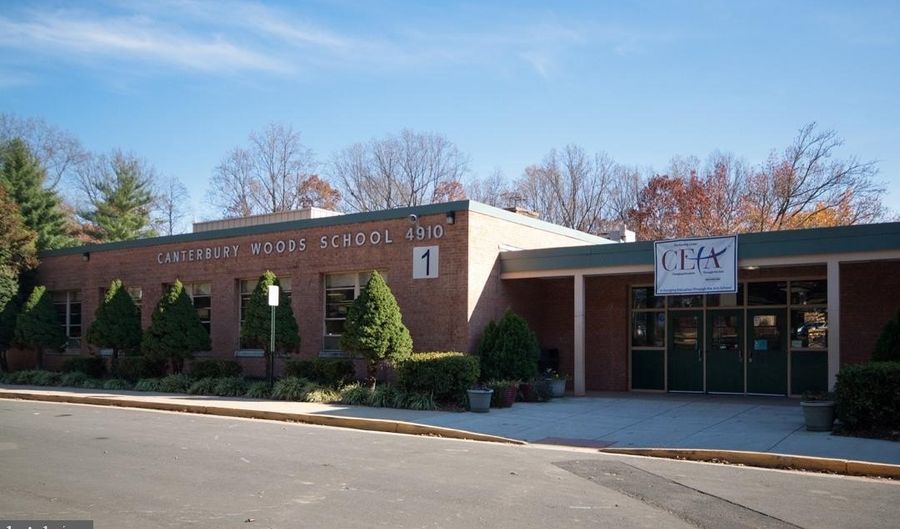 9103 BRAMBLE Pl, Annandale, VA 22003 - 4 Beds, 3 Bath