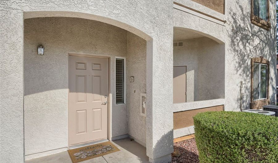 2305 W Horizon Ridge Pkwy 3114, Henderson, NV 89052 - 3 Beds, 2 Bath