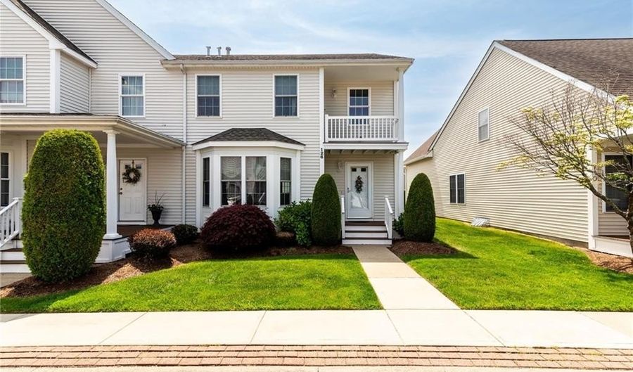 126 Boylston St 126, Cranston, RI 02921 - 2 Beds, 3 Bath